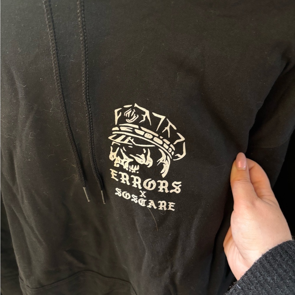 Black Graphic Hoodie - So Scare